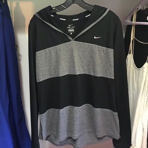 NIKE running pullover